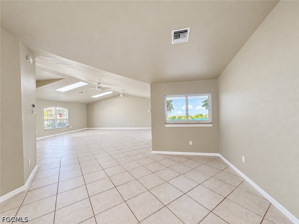 428 5th, Cape Coral, FL 33991