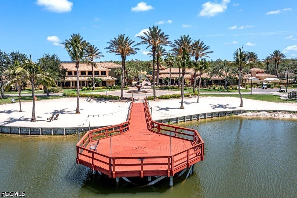 Dock