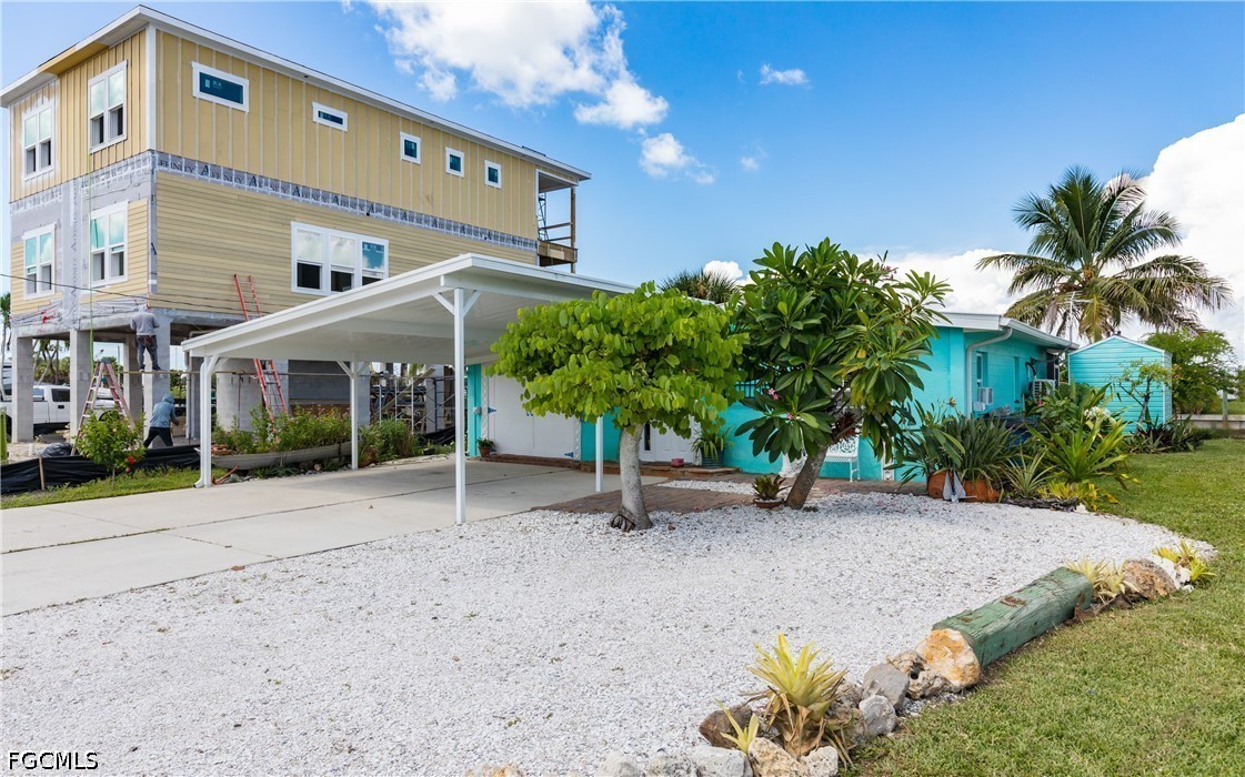 847 Oak, Fort Myers Beach, FL 33931
