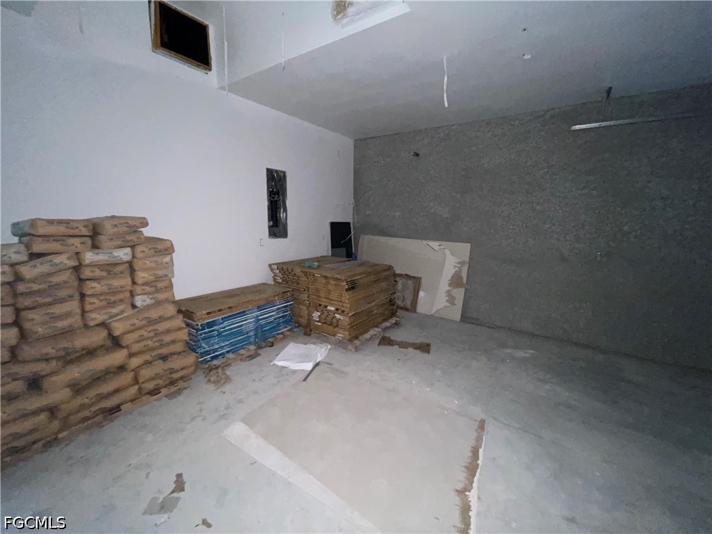 4104 25th, Cape Coral, FL 33993