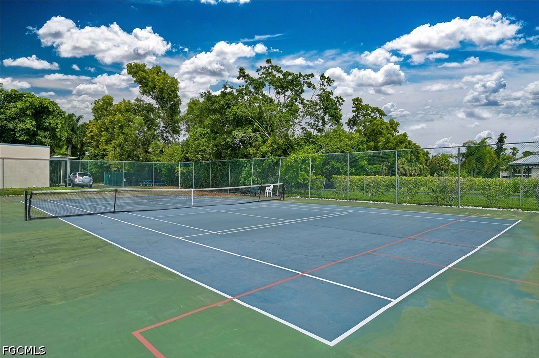 TennisCourt