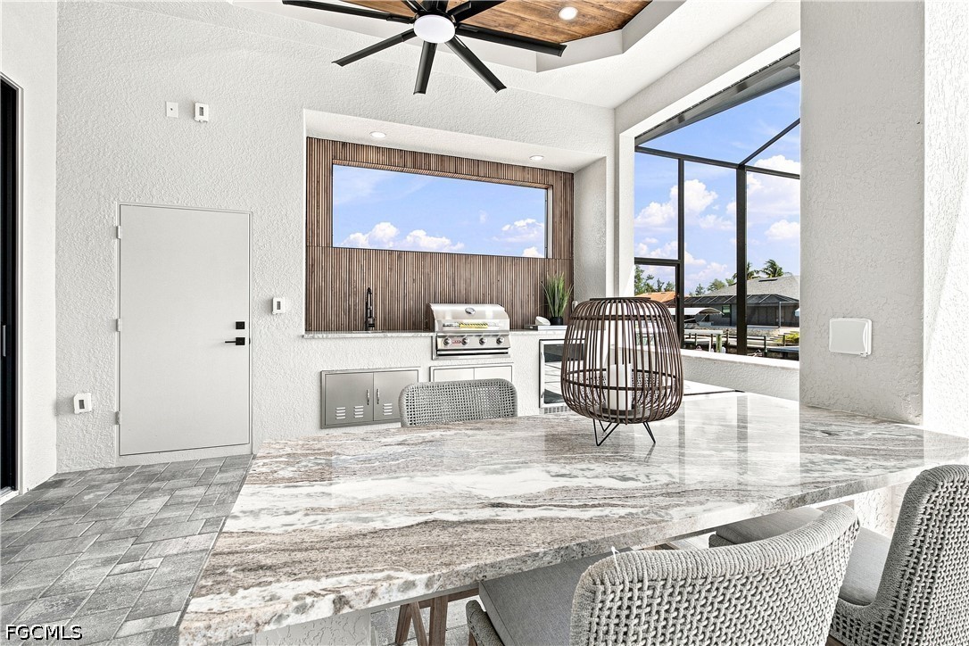 DiningArea