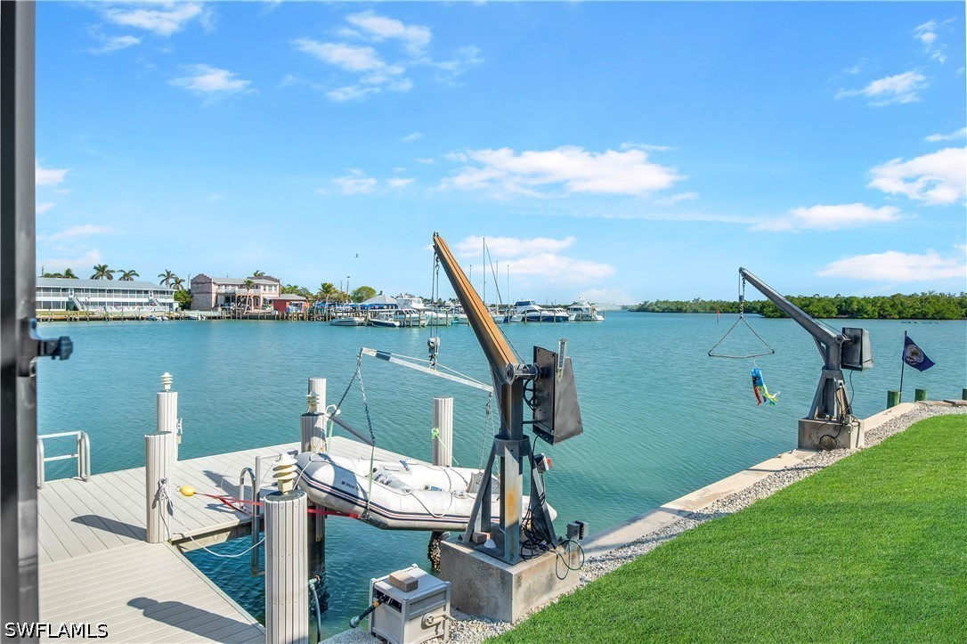Dock