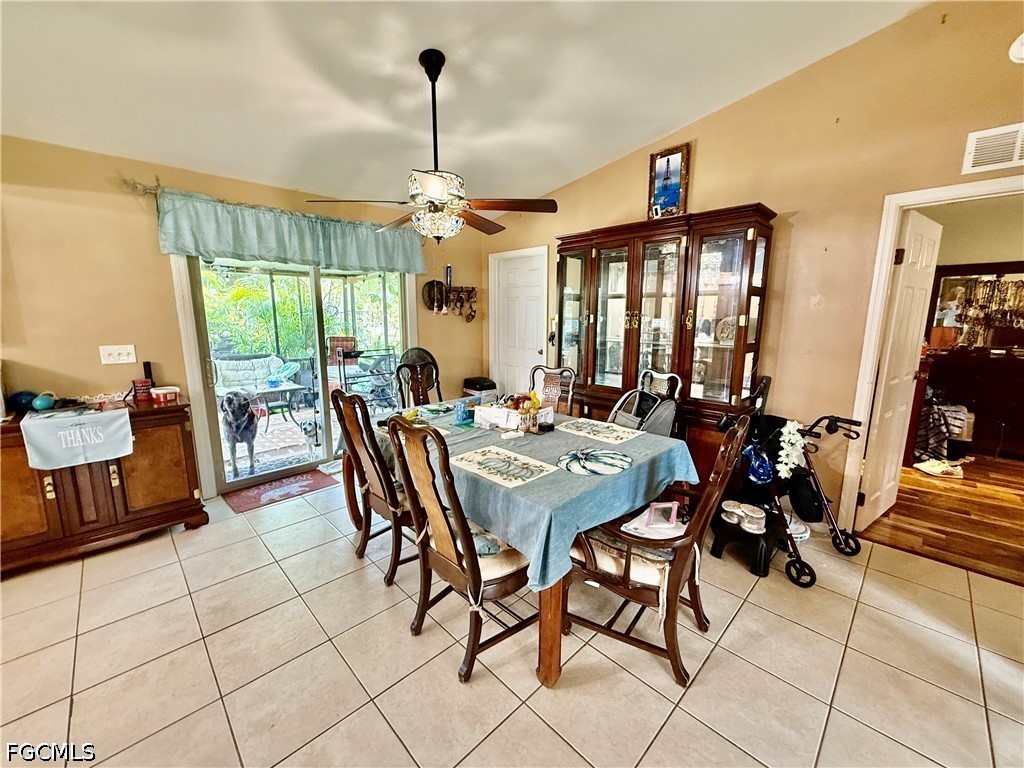 DiningRoom