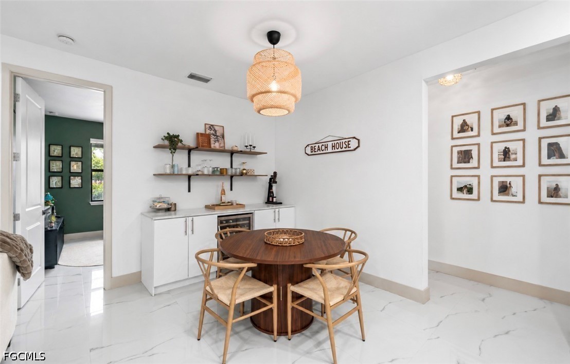 DiningArea