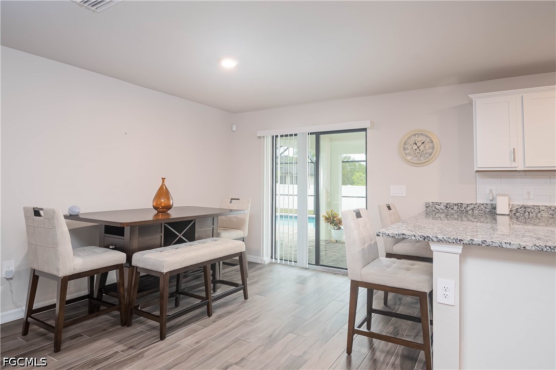 DiningArea