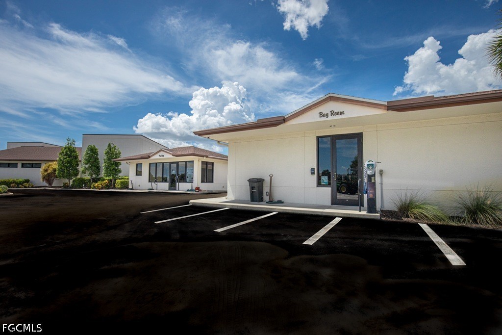 1828 Pine Valley Unit 216, Fort Myers, FL 33907
