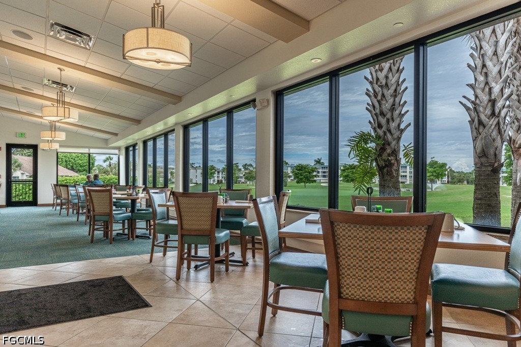 DiningArea