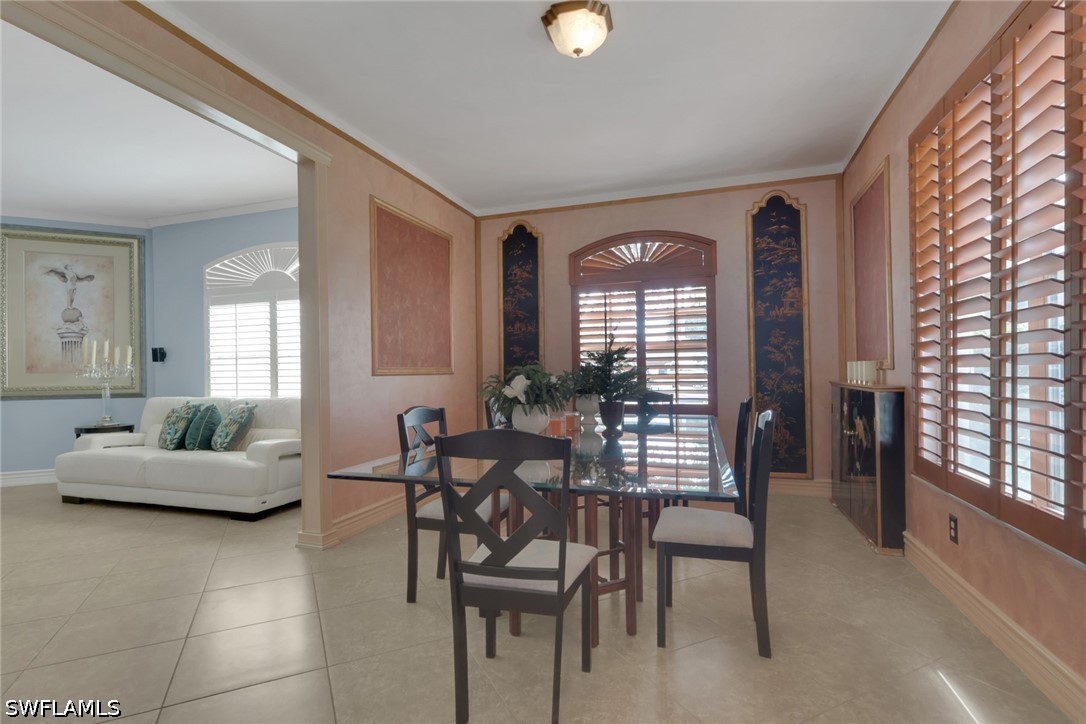 DiningArea
