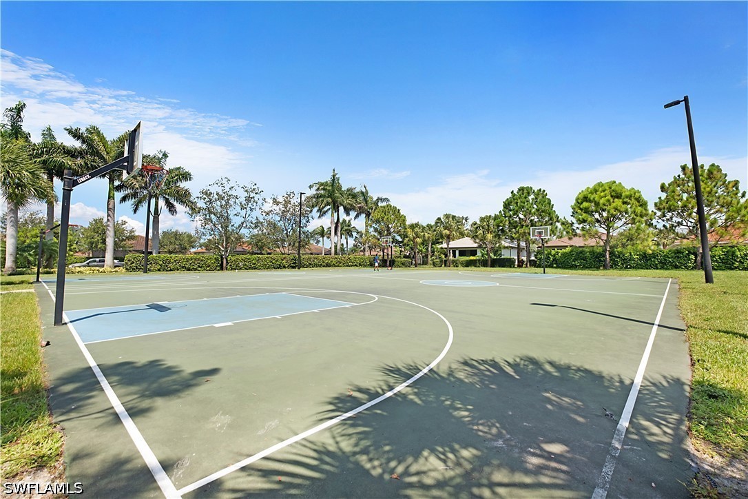 2034 Tamarron, Naples, FL 34120