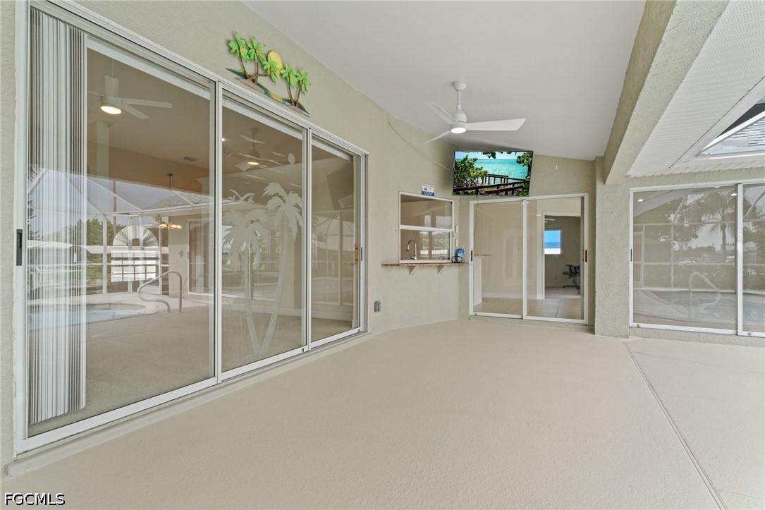 2213 16th, Cape Coral, FL 33990