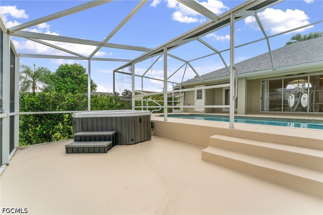 2213 16th, Cape Coral, FL 33990