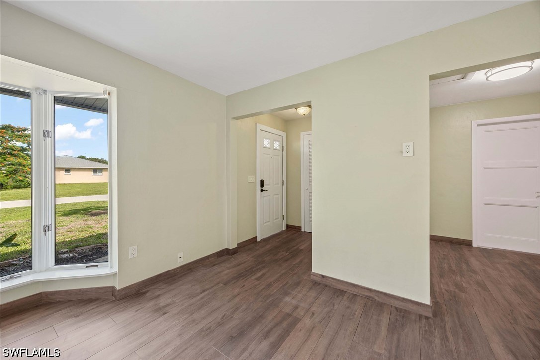 4656 Capri, Naples, FL 34103