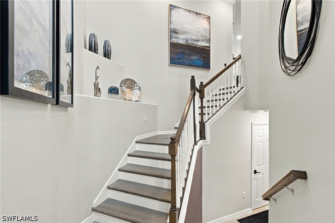 2387 Anguilla Unit 202, Naples, FL 34120