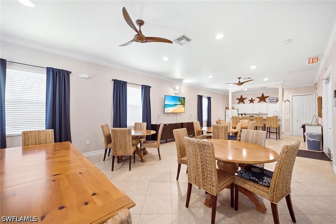 DiningArea