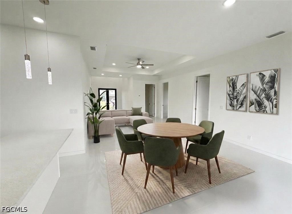 DiningArea