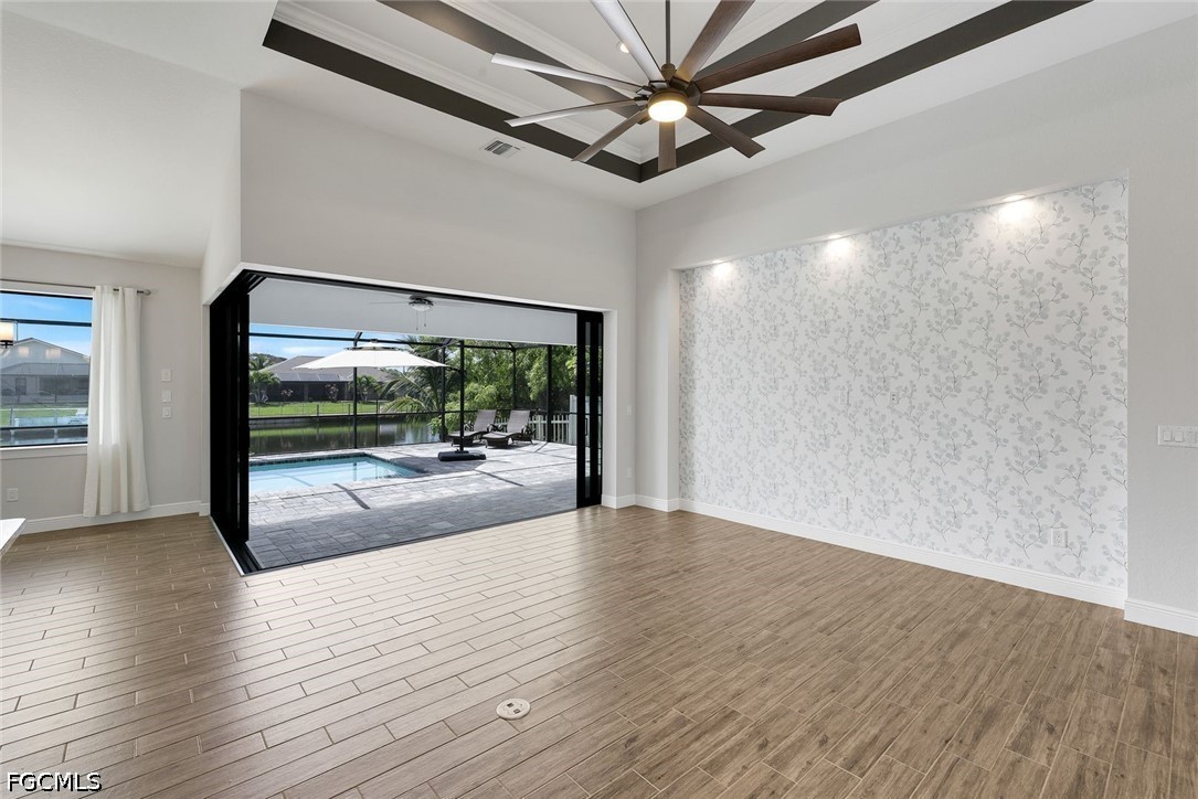 2126 2nd, Cape Coral, FL 33909