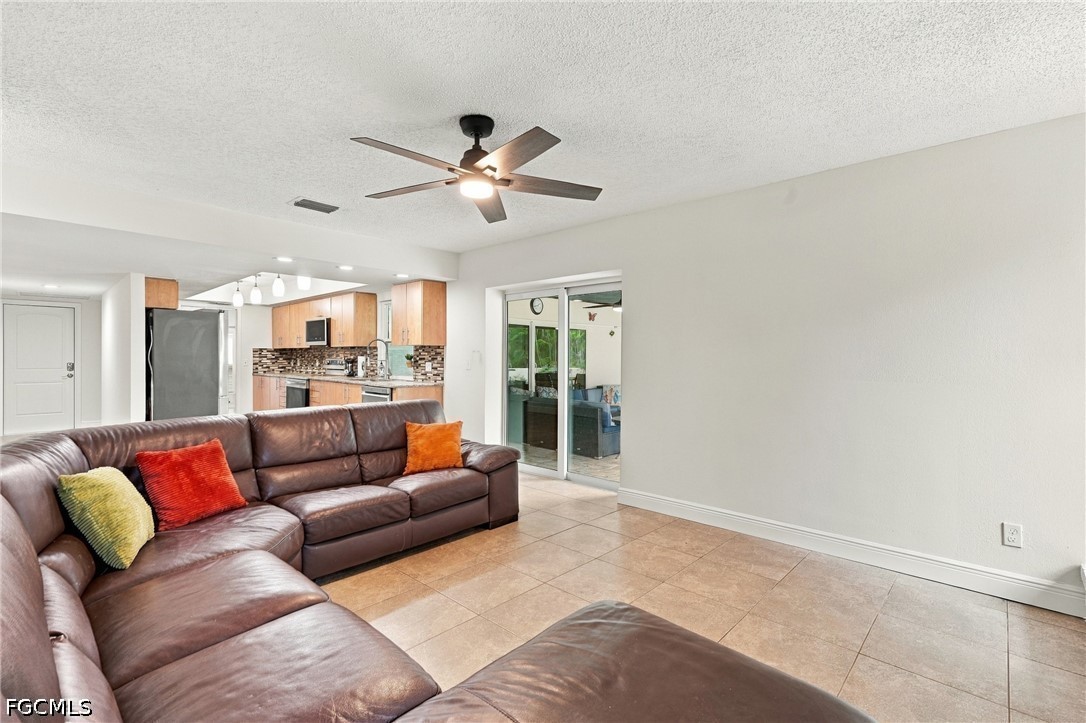 FamilyRoom