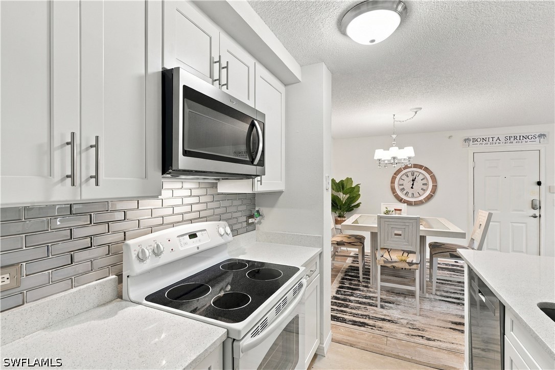 8960 Colonnades Unit 915, Bonita Springs, FL 34135