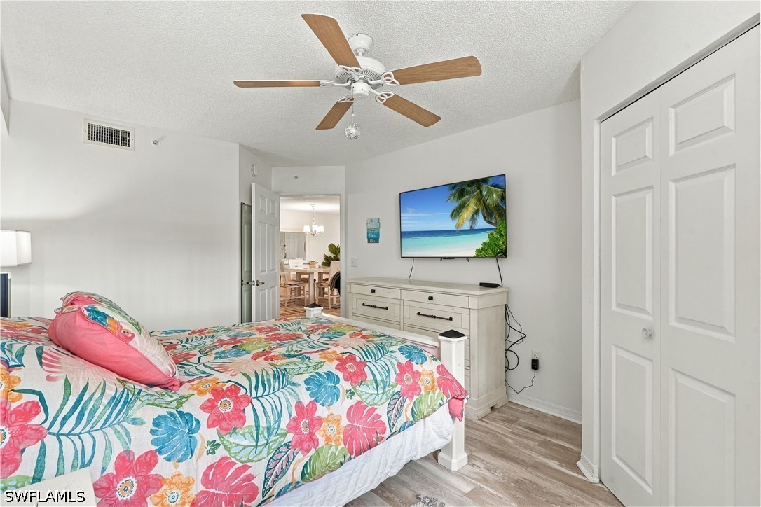 8960 Colonnades Unit 915, Bonita Springs, FL 34135