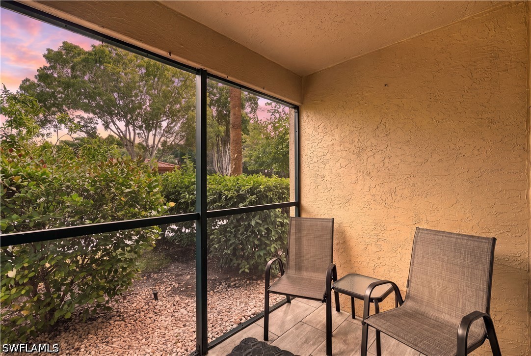 8960 Colonnades Unit 915, Bonita Springs, FL 34135