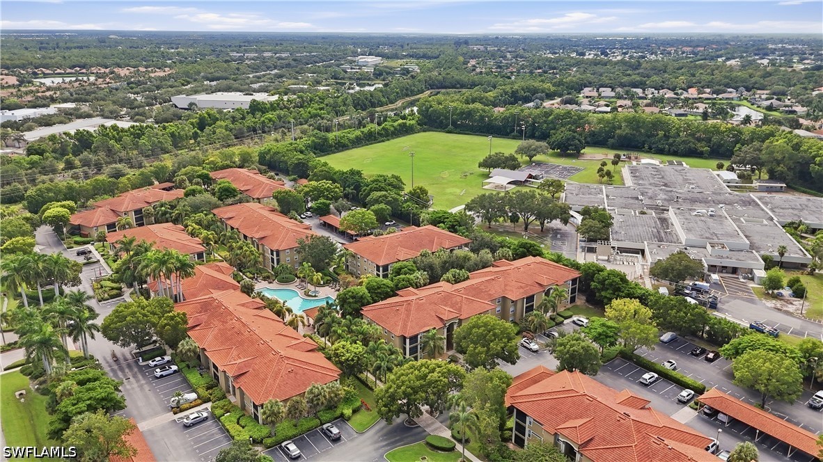 8960 Colonnades Unit 915, Bonita Springs, FL 34135