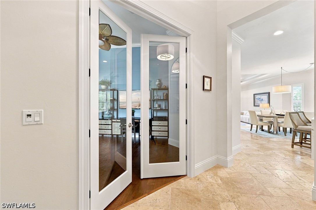 7598 Moorgate Point, Naples, FL 34113