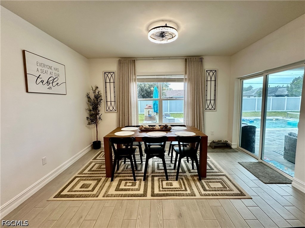 DiningArea