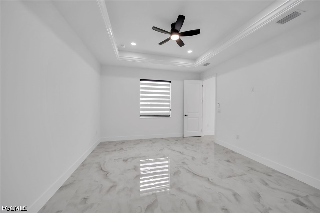 325 Leruth, Lehigh Acres, FL 33974