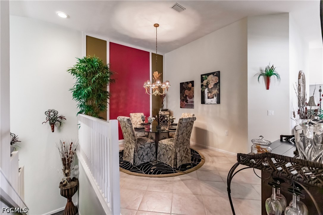 DiningArea