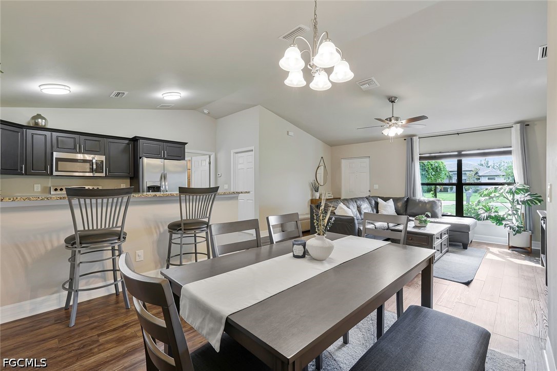 DiningArea