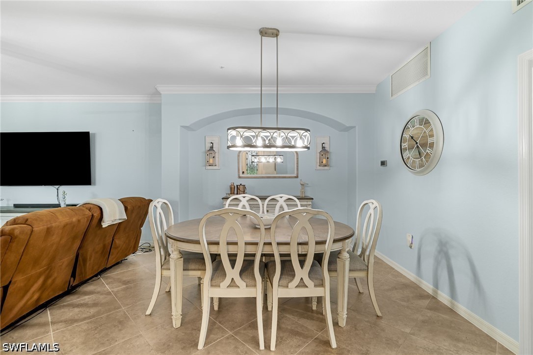 DiningArea