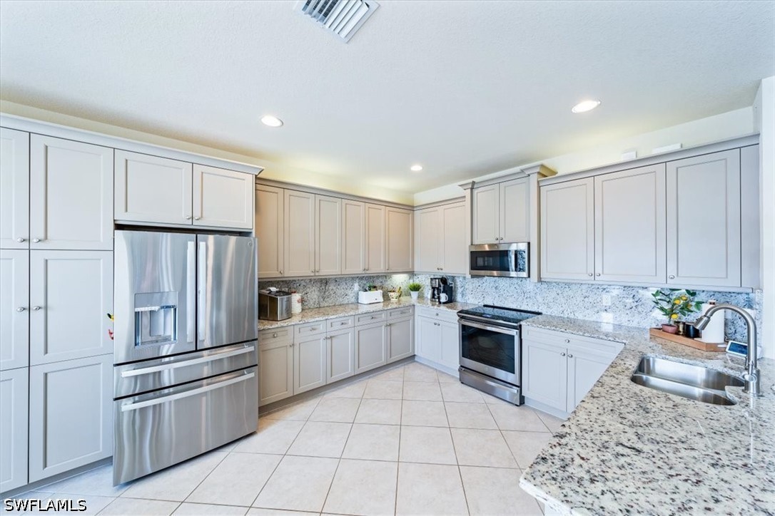 11546 Meadowrun, Fort Myers, FL 33913