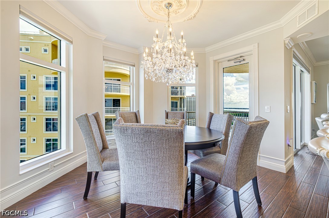 DiningArea