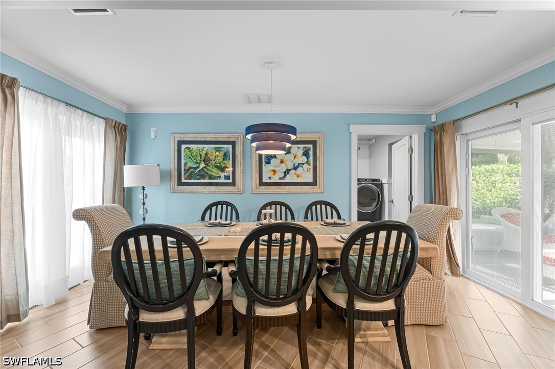 DiningArea