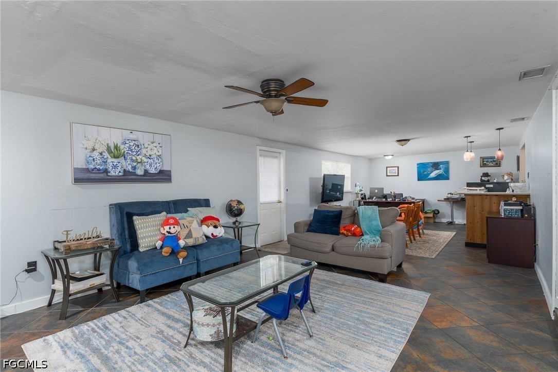 LivingRoom