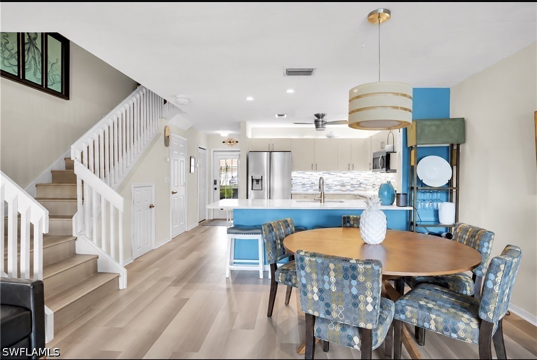 DiningArea
