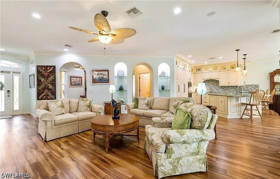 LivingRoom