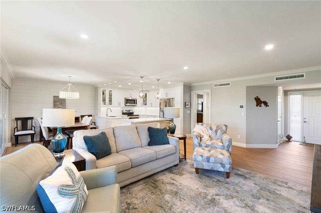 LivingRoom