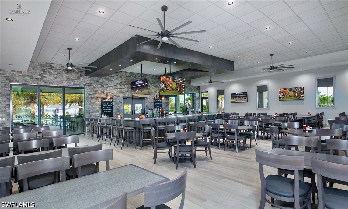 DiningArea