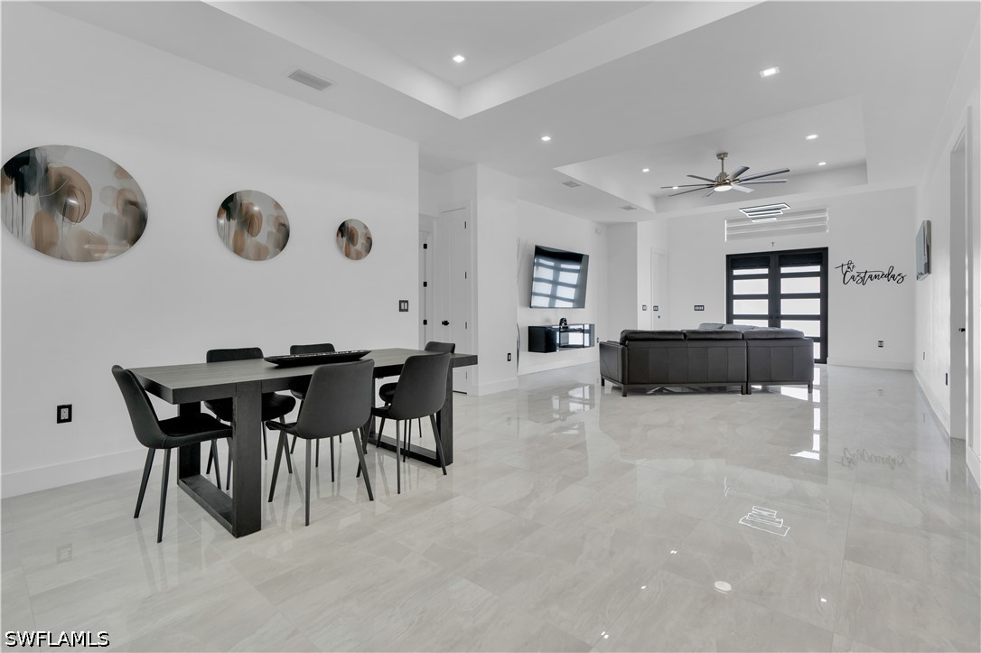 DiningArea