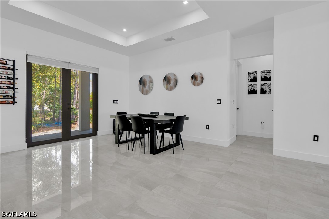 DiningArea