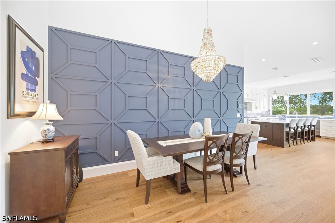DiningArea