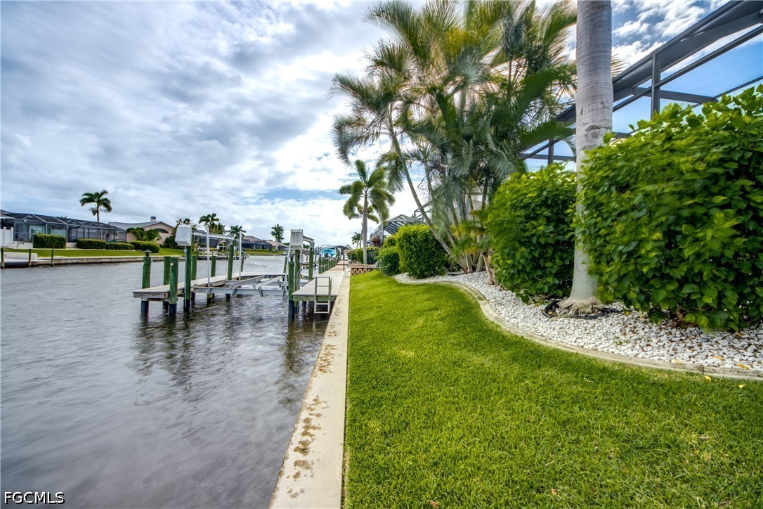 Dock