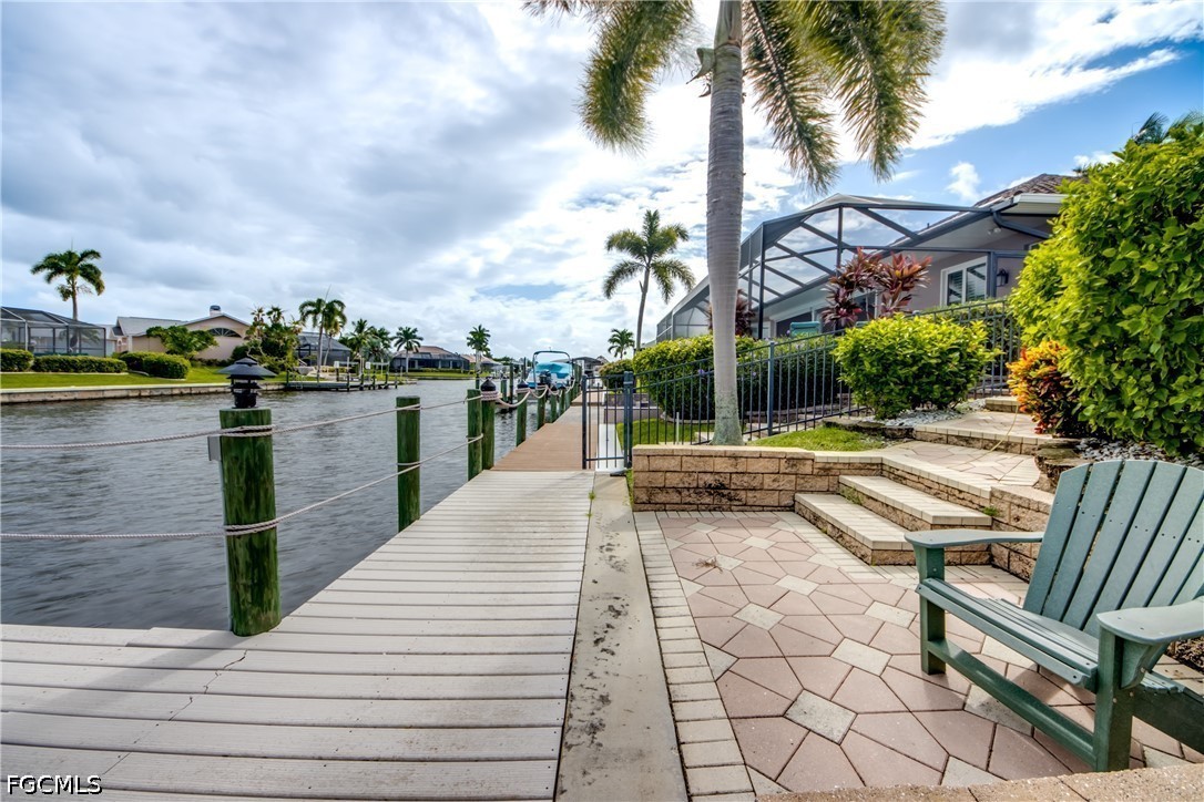 Dock