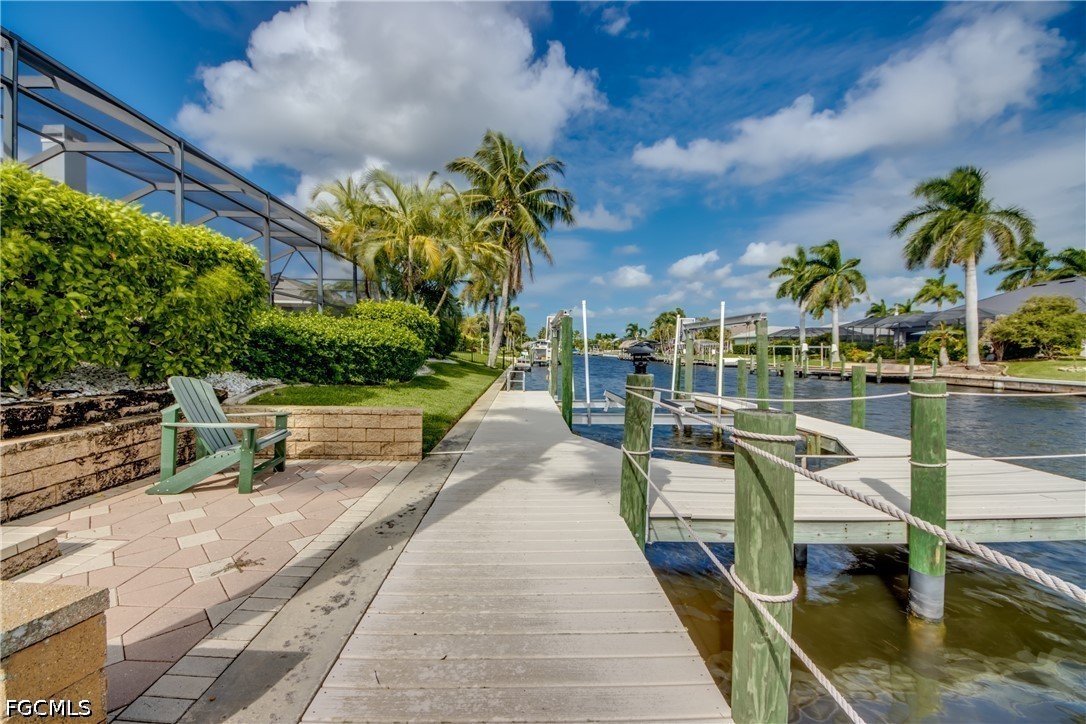 Dock