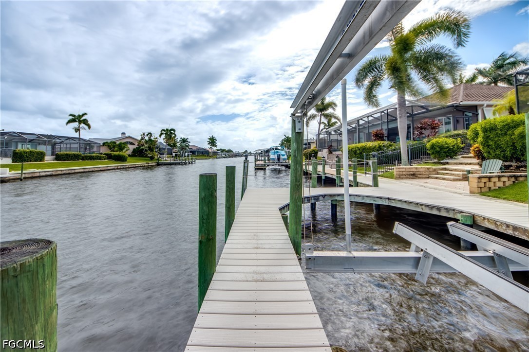 Dock