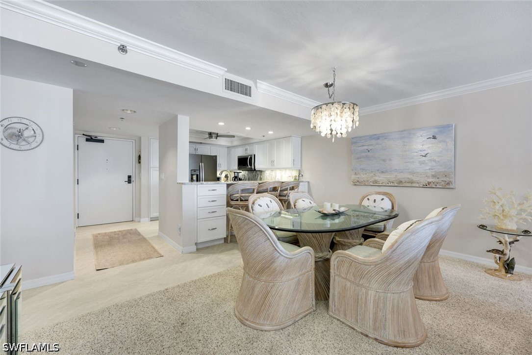 DiningArea