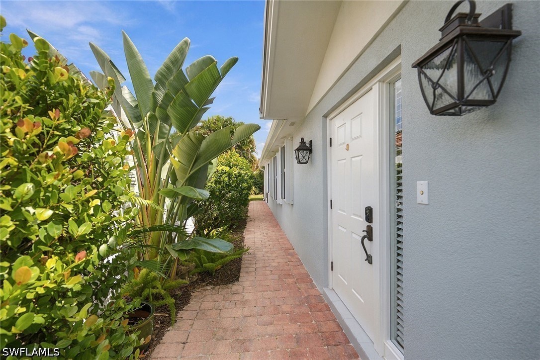 5606 Eleuthera, Naples, FL 34119