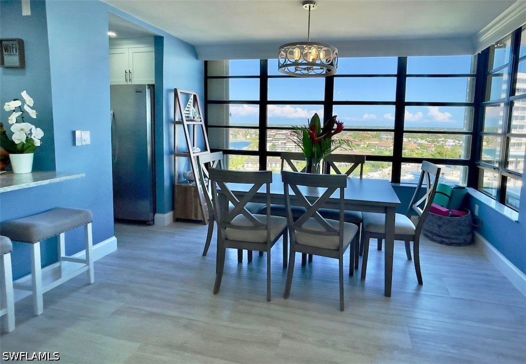 DiningArea